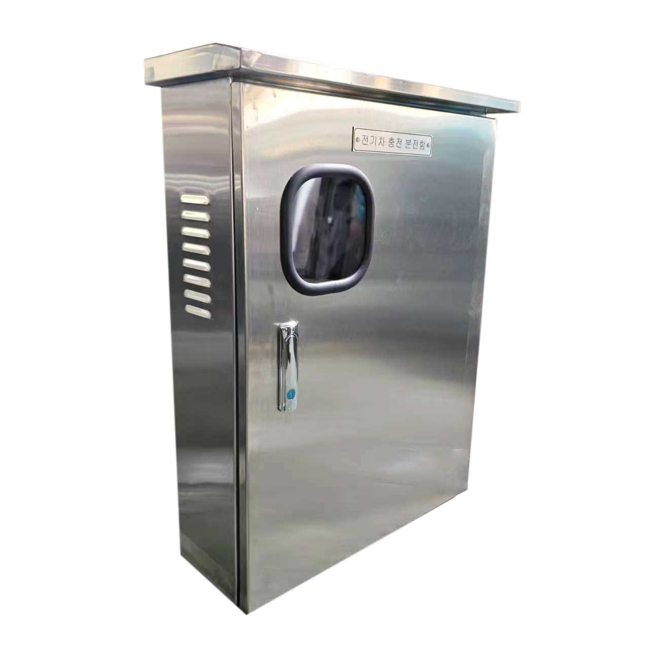Hộp phân phối sạc xe điện chống mưa ngoài trời tùy chỉnh: có sẵn 16 kích cỡ, cung cấp các giải pháp linh hoạt cho việc kết hợp cọc sạc